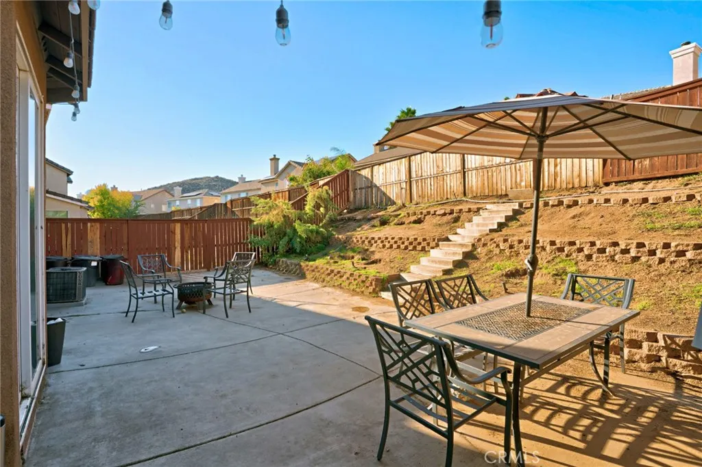 3902 Bluff, Perris, California 92571 home-pic-17