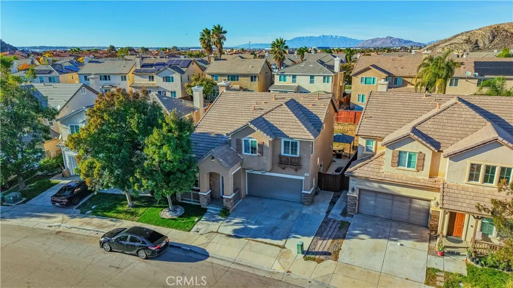 3902 Bluff, Perris, California 92571 home-pic-4