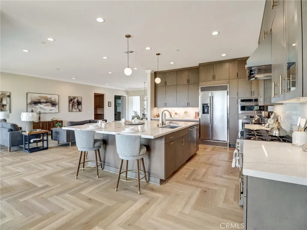 35890 Wildwood Crest Drive, Yucaipa, California 92399 home-pic-11
