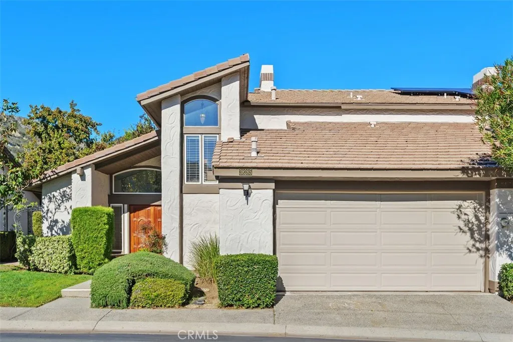 38285 Oaktree, Murrieta, California 92562 home-pic-1