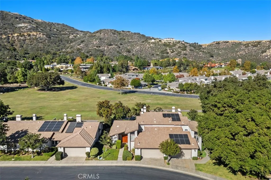 38285 Oaktree, Murrieta, California 92562 home-pic-4