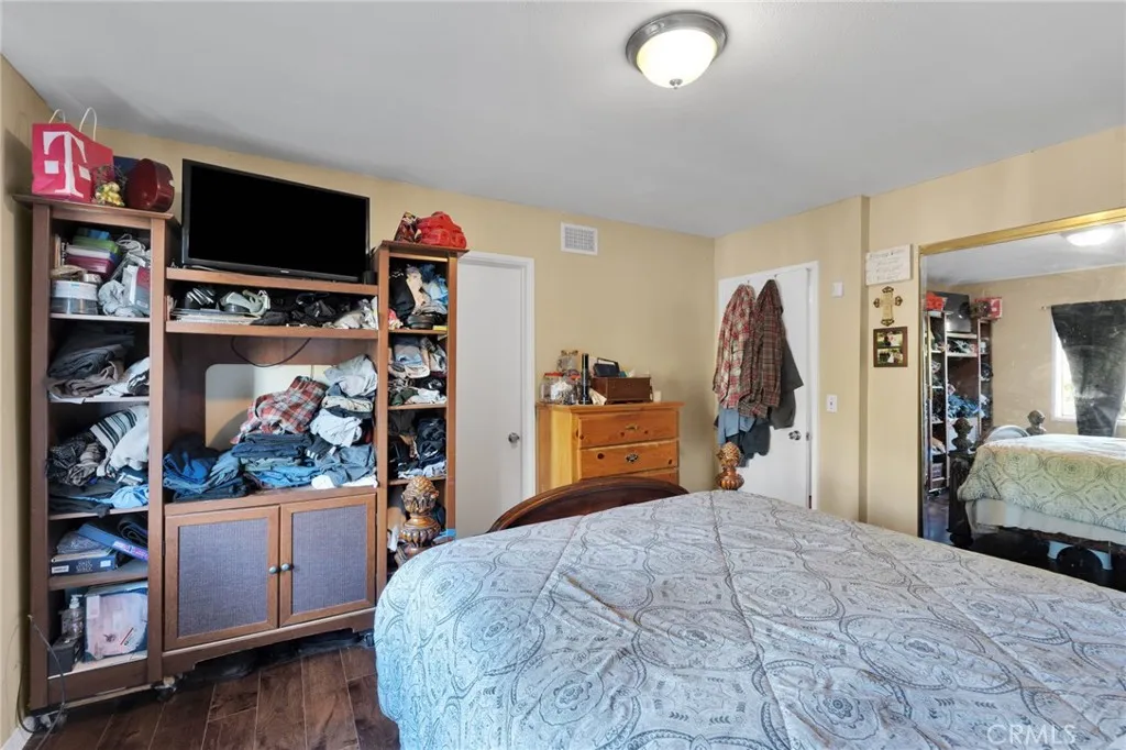 401 Dixford, La Puente, California 91744 home-pic-24