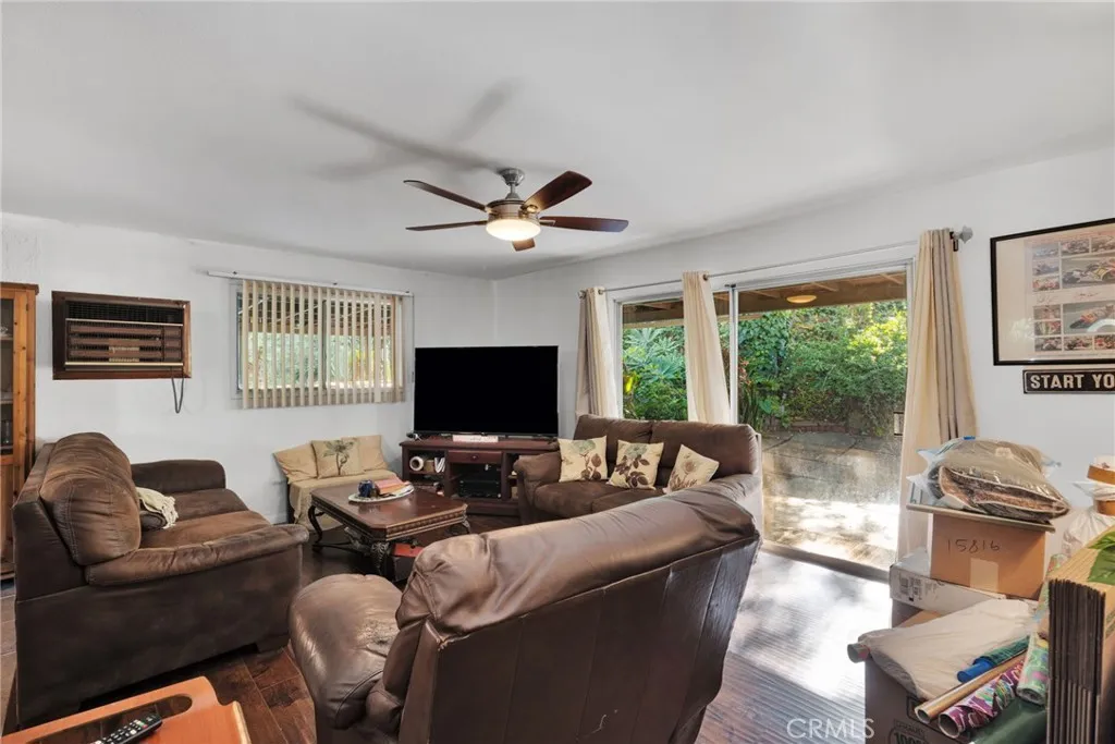 401 Dixford, La Puente, California 91744 home-pic-11