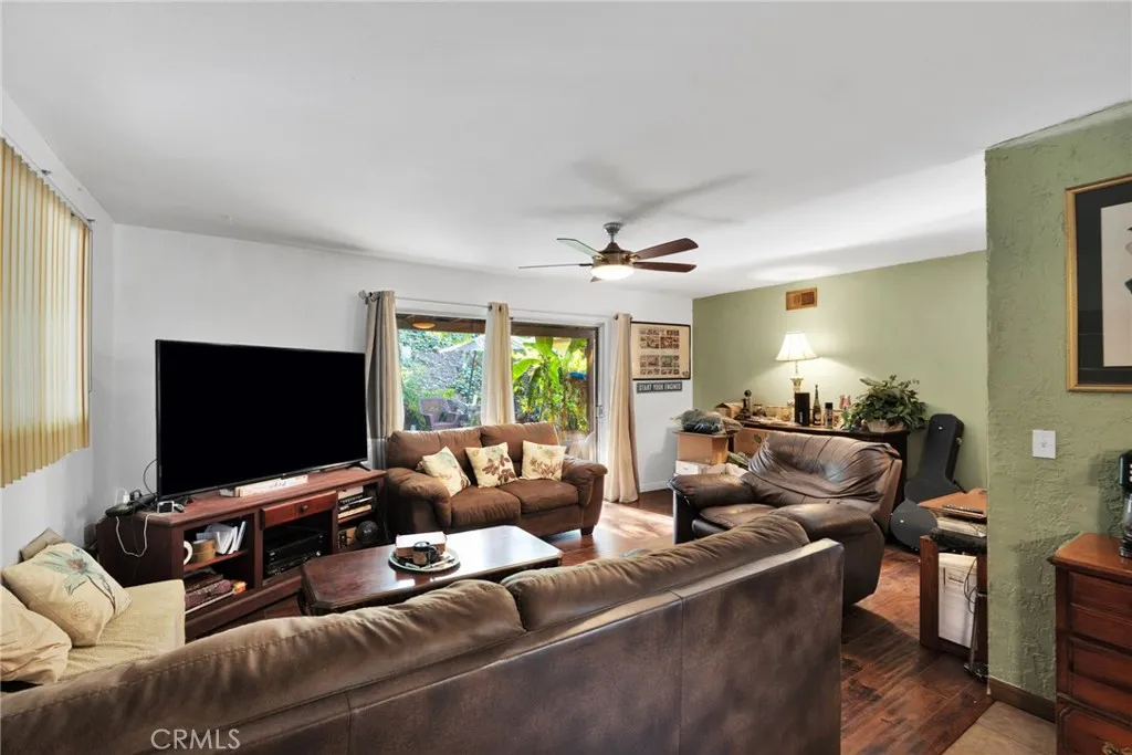 401 Dixford, La Puente, California 91744 home-pic-7