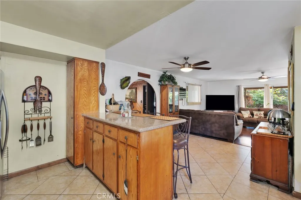 401 Dixford, La Puente, California 91744 home-pic-14