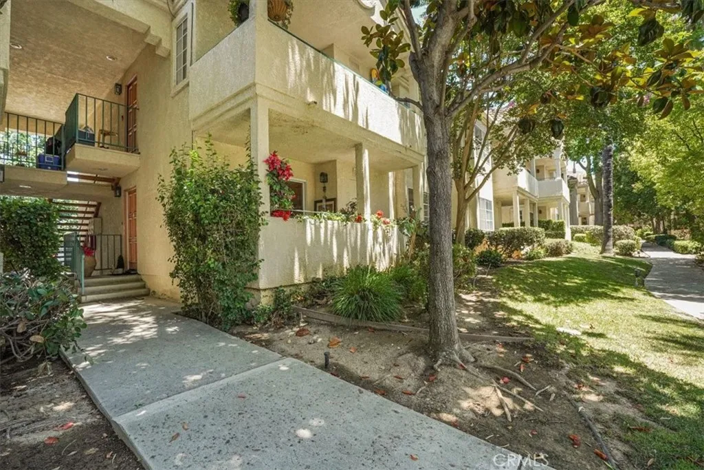 4201 Las Virgenes Road 115, Calabasas, California 91302 home-pic-23