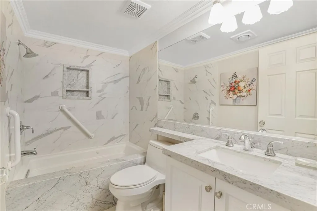 4201 Las Virgenes Road 115, Calabasas, California 91302 home-pic-11
