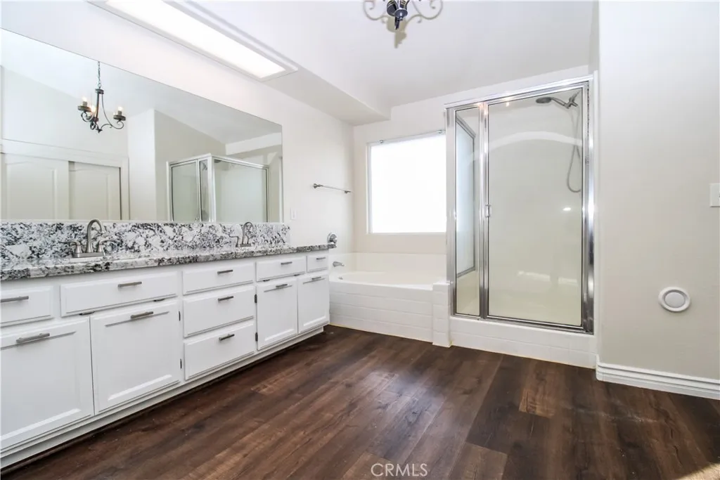17772 Pebble Beach, Victorville, California 92395 home-pic-12