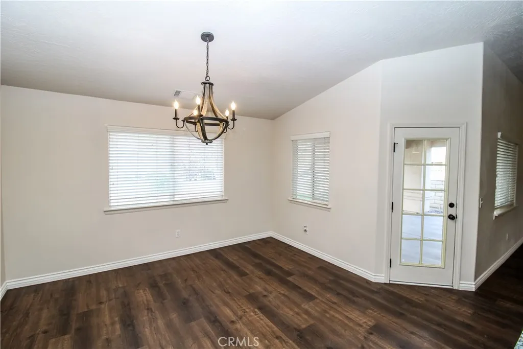 17772 Pebble Beach, Victorville, California 92395 home-pic-9