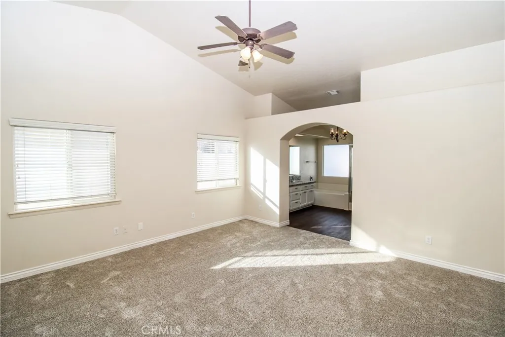 17772 Pebble Beach, Victorville, California 92395 home-pic-10