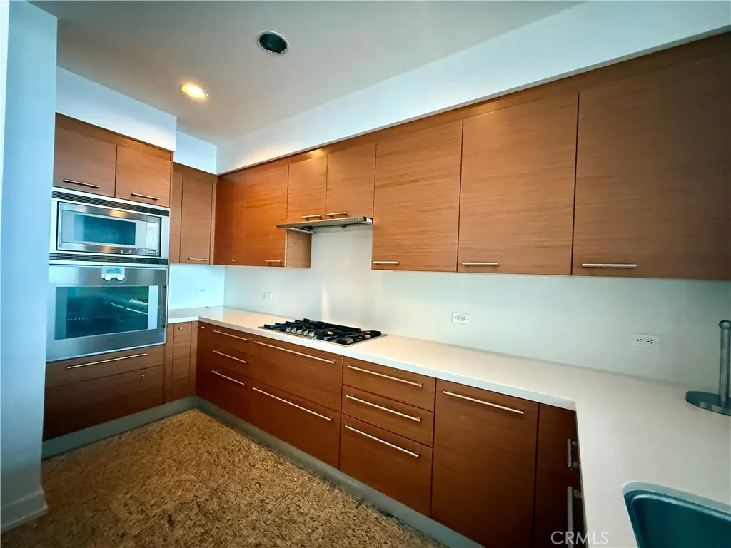 900 W Olympic Boulevard 41f, Los Angeles, California 90015 home-pic-6