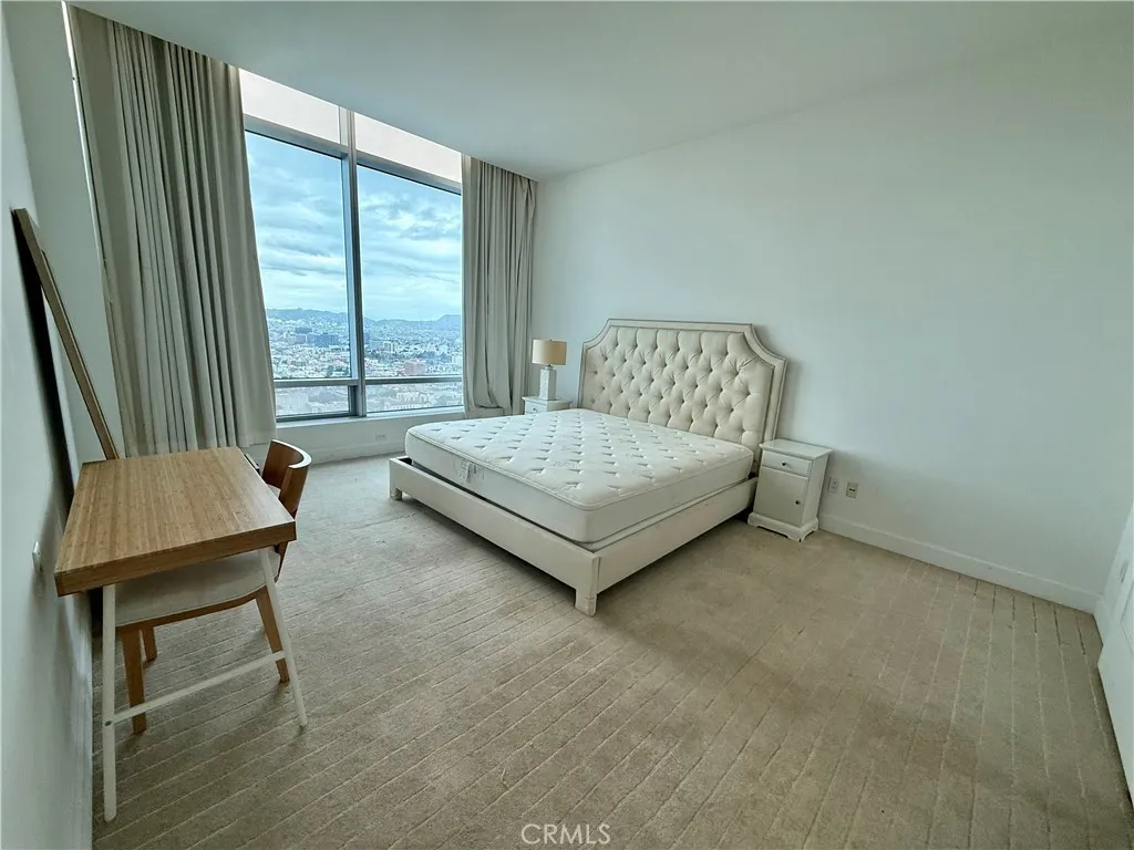 900 W Olympic Boulevard 41f, Los Angeles, California 90015 home-pic-10