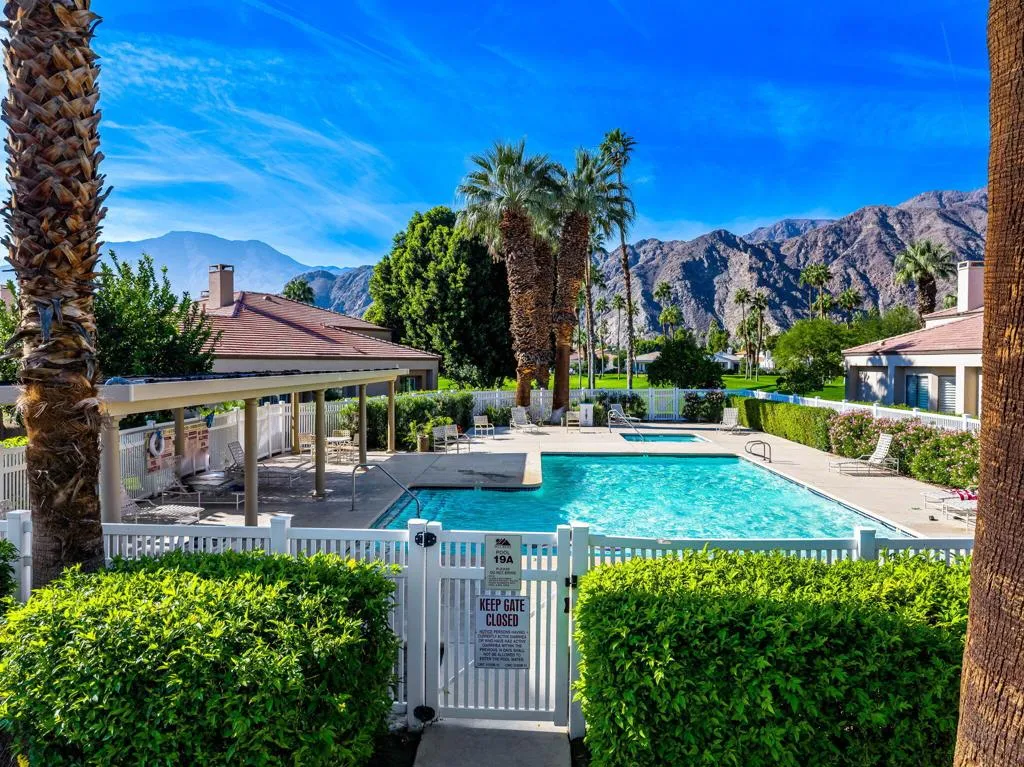 54755 Shoal Creek, La Quinta, California 92253 home-pic-32