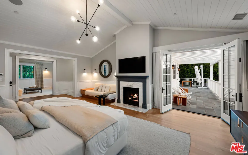 491 N Tigertail Road, Los Angeles, California 90049 home-pic-9