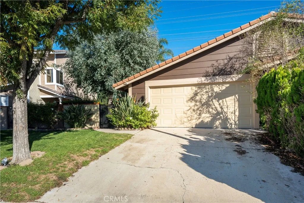25784 Covala Court, Valencia, California 91355 home-pic-3