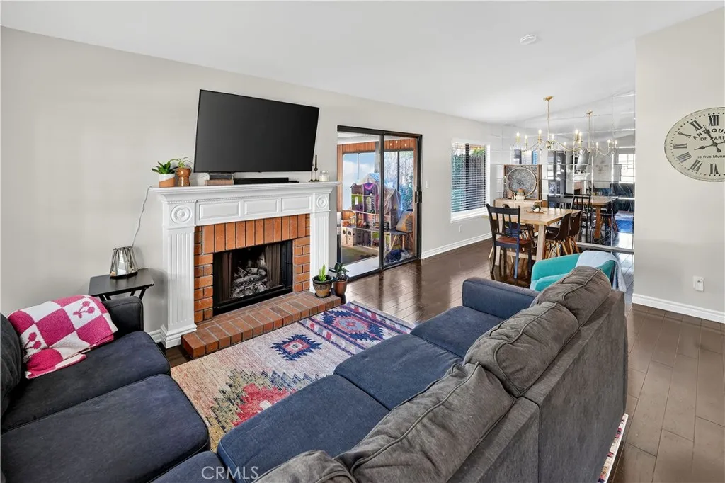 25784 Covala Court, Valencia, California 91355 home-pic-4