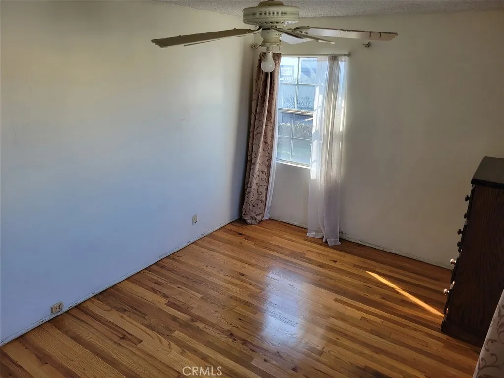 1220 E 121st, Los Angeles, California 90059 home-pic-11