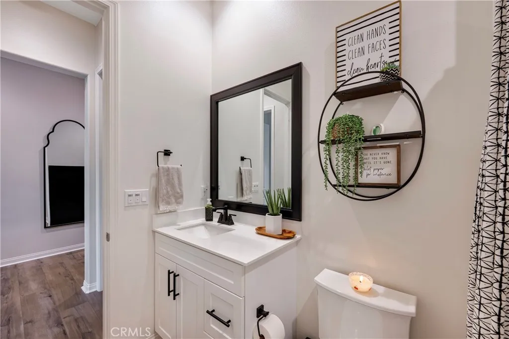 4124 Cameron, Corona, California 92883 home-pic-17