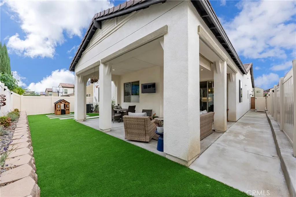 4124 Cameron, Corona, California 92883 home-pic-6