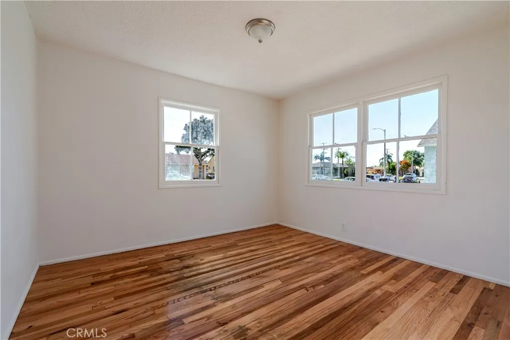 1727 E 123rd, Los Angeles, California 90059 home-pic-10