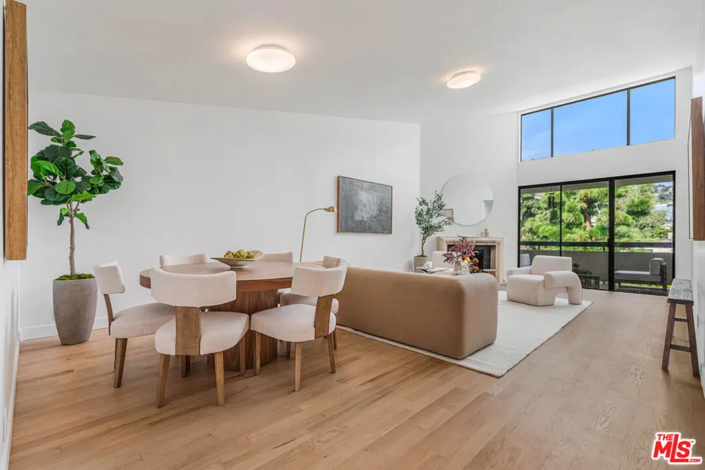 8380 Waring Avenue 308, West Hollywood, California 90069 home-pic-3