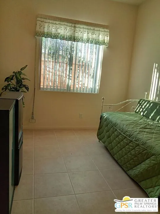 68381 Panorama Drive, Desert Hot Springs, California 92240 home-pic-9