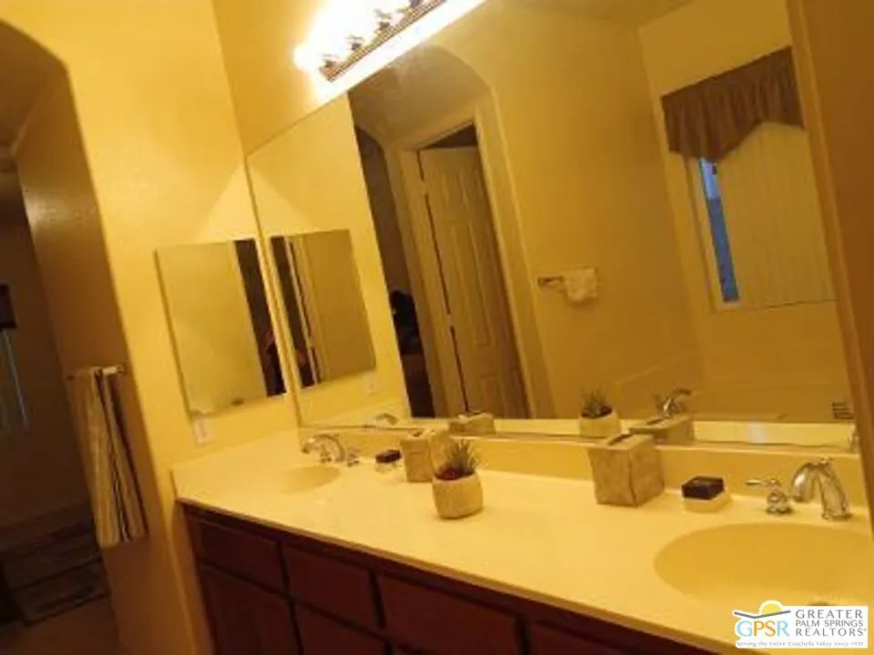 68381 Panorama Drive, Desert Hot Springs, California 92240 home-pic-21