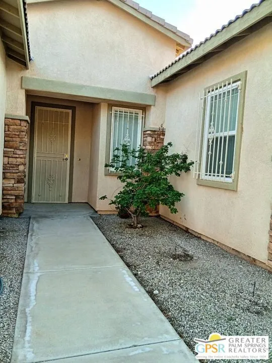 68381 Panorama Drive, Desert Hot Springs, California 92240 home-pic-18