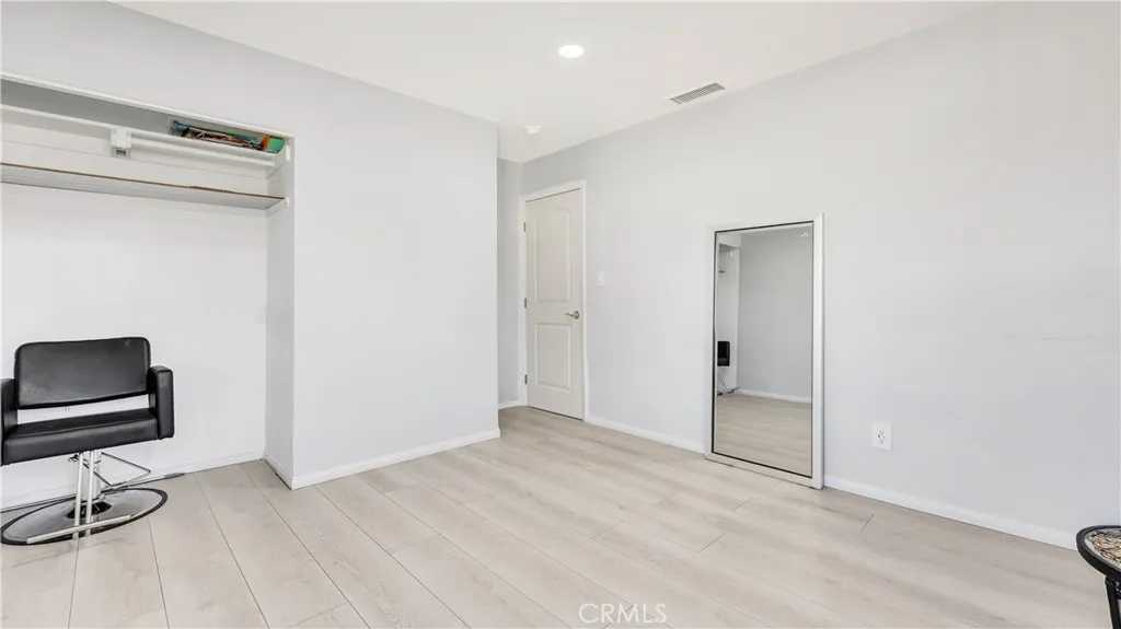 11200 Amestoy, Granada Hills, California 91344 home-pic-42