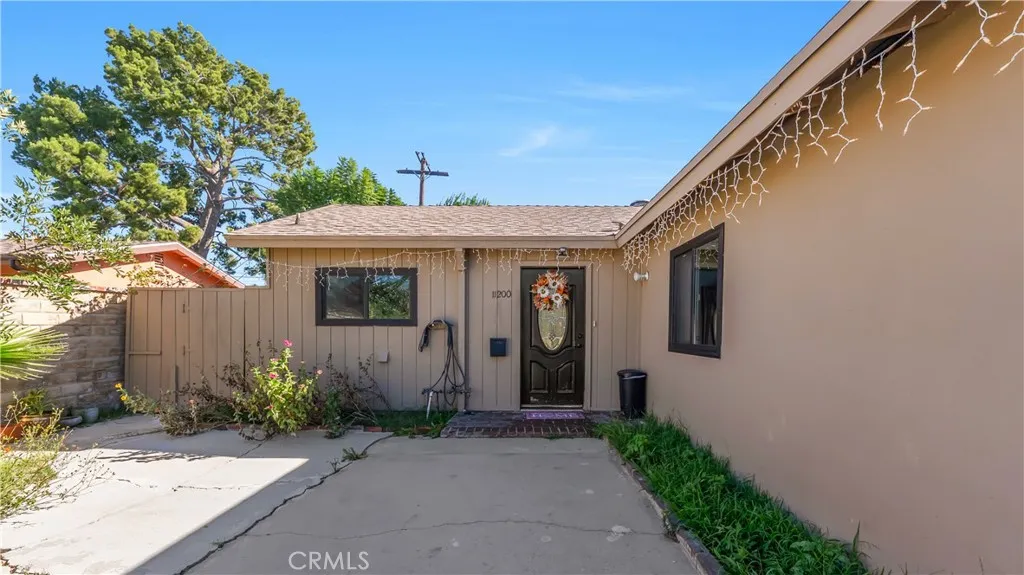 11200 Amestoy, Granada Hills, California 91344 home-pic-57