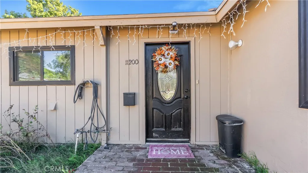 11200 Amestoy, Granada Hills, California 91344 home-pic-10
