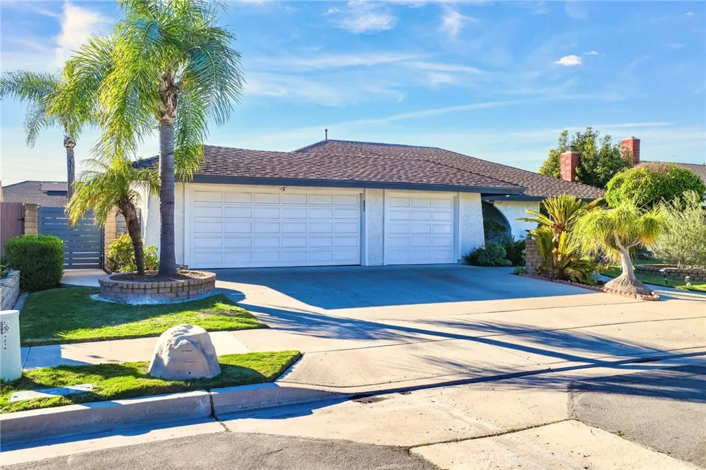 1216 N Richard Street, Orange, California 92869 home-pic-1