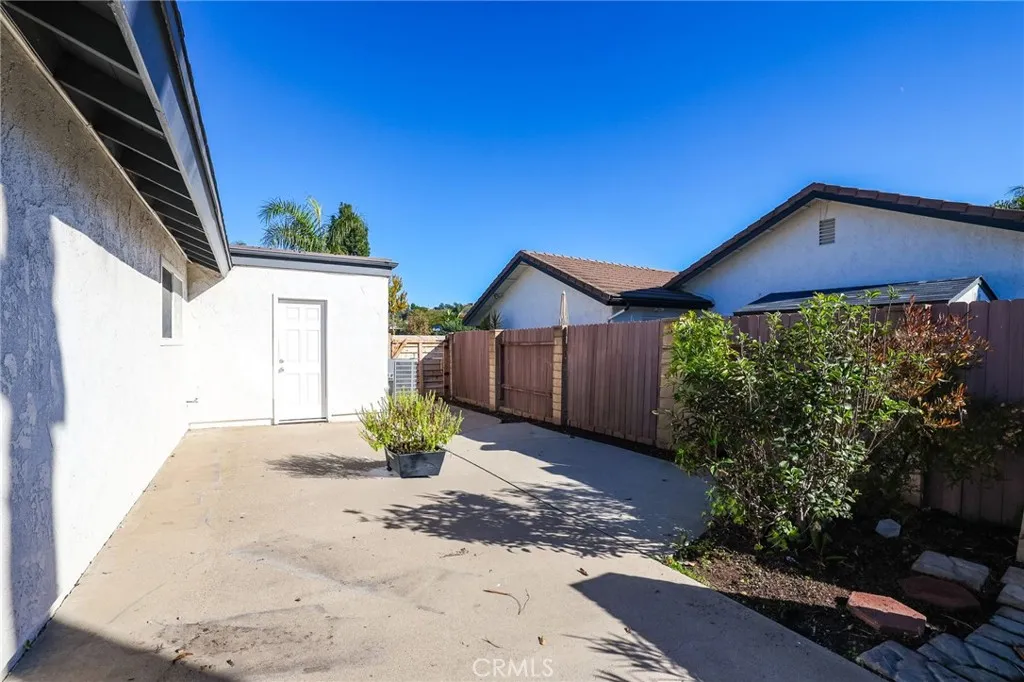 1216 N Richard Street, Orange, California 92869 home-pic-34