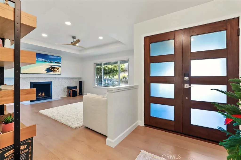 1216 N Richard Street, Orange, California 92869 home-pic-5