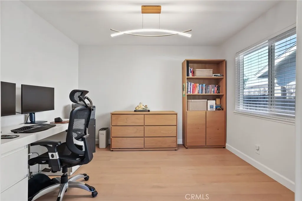 1216 N Richard Street, Orange, California 92869 home-pic-9