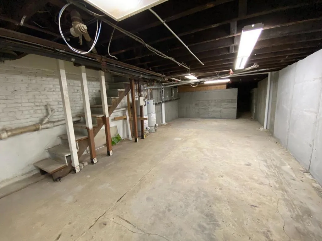 556 Broadway, San Francisco, California 94133 — photo 5