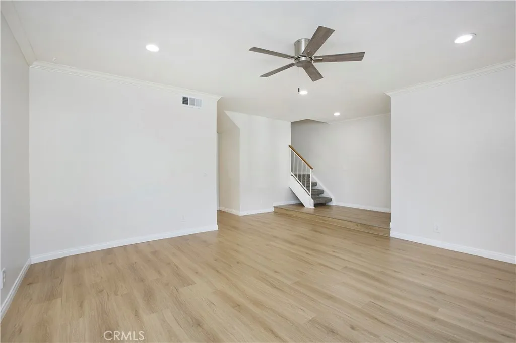 21975 Lakeland, Lake Forest, California 92630 home-pic-8