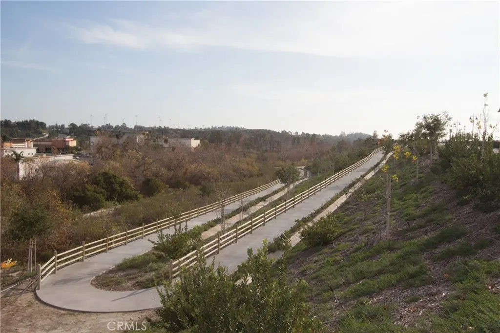 21975 Lakeland, Lake Forest, California 92630 home-pic-47