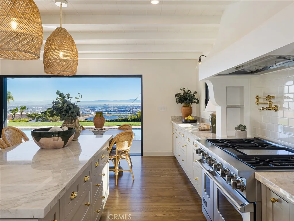 2636 Sunnyside Ridge Road, Rancho Palos Verdes, California 90275 home-pic-13
