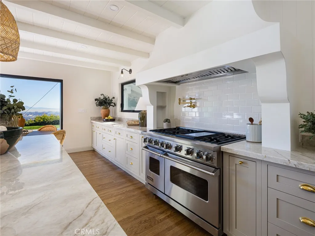 2636 Sunnyside Ridge Road, Rancho Palos Verdes, California 90275 home-pic-11