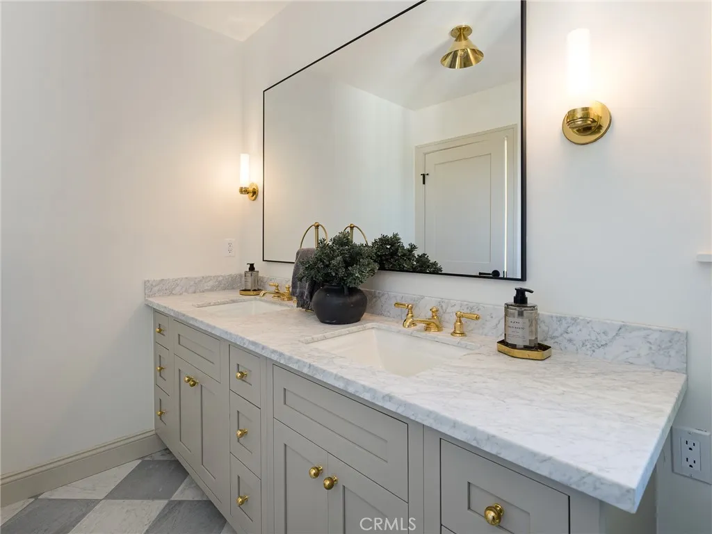 2636 Sunnyside Ridge Road, Rancho Palos Verdes, California 90275 home-pic-31