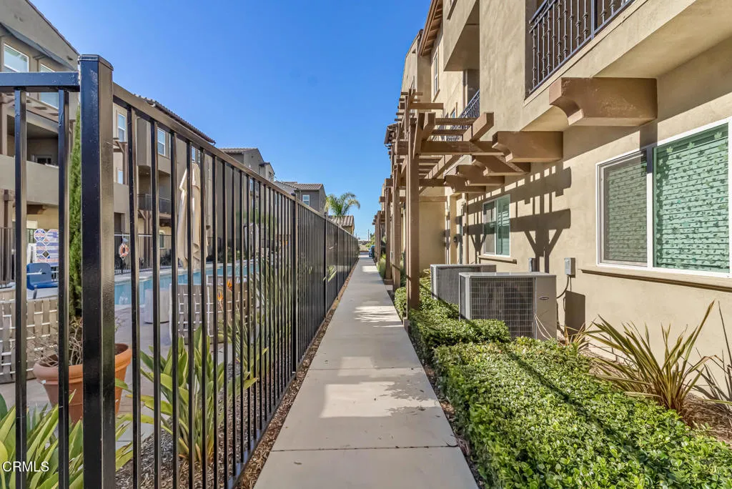2644 Outrider Lane, Camarillo, California 93012 home-pic-3