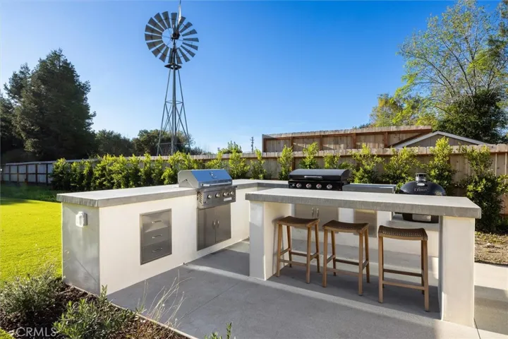 5260 Windmill Wy, San Luis Obispo, California 93401