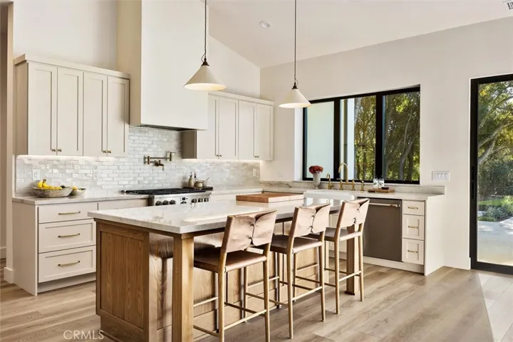 5260 Windmill Wy, San Luis Obispo, California 93401