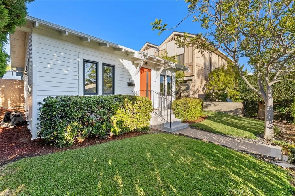 414 Cypress, Laguna Beach, California 92651 home-pic-3