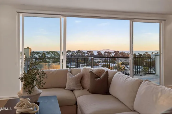 86-web-or-mls-UpmarketMedia-436Poli501-2