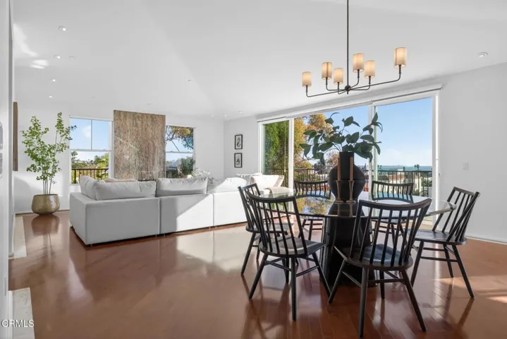52-web-or-mls-UpmarketMedia-436Poli501-0