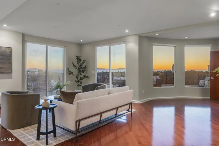 Floor to Ceiling View