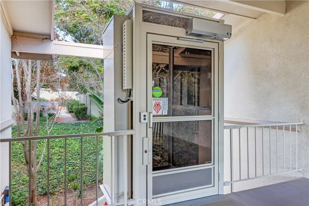164 Avenida Majorca N, Laguna Woods, California 92637 home-pic-35