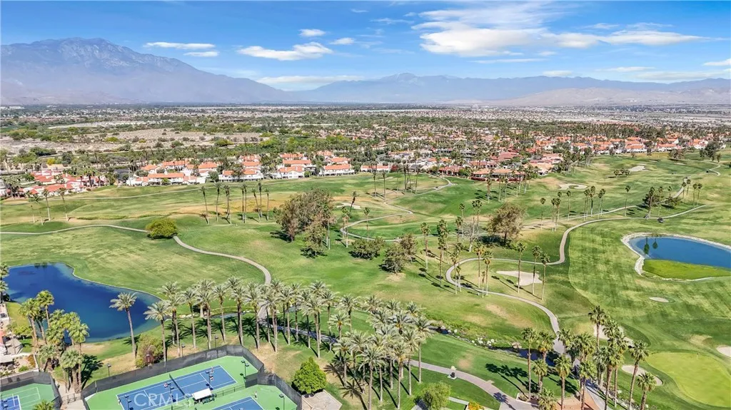 280 Vista Royale Circle W, Palm Desert, California 92211 home-pic-36